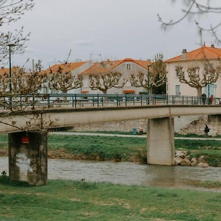 Les Berges Du Roubion Studio Cosy Et Moderne 몽뗄리마 외부 사진