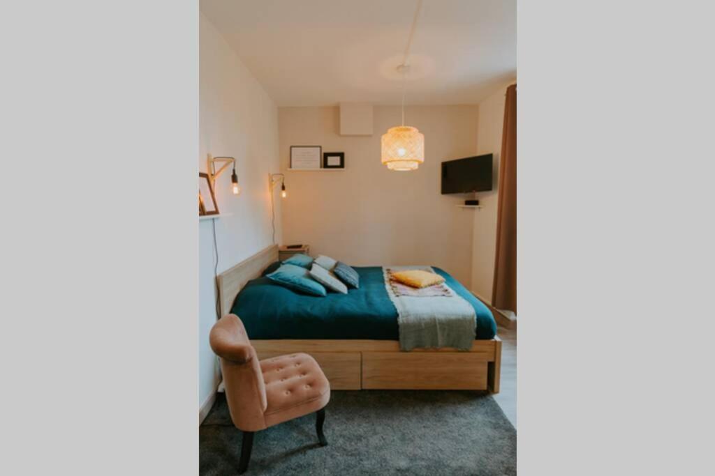 Les Berges Du Roubion Studio Cosy Et Moderne 몽뗄리마 외부 사진